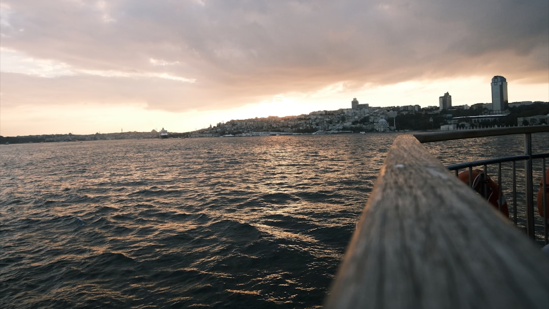 La French Riviera au-delà du luxe et des clichés