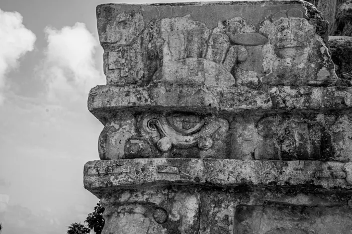 Pourquoi les Mayas ont-ils disparu ?